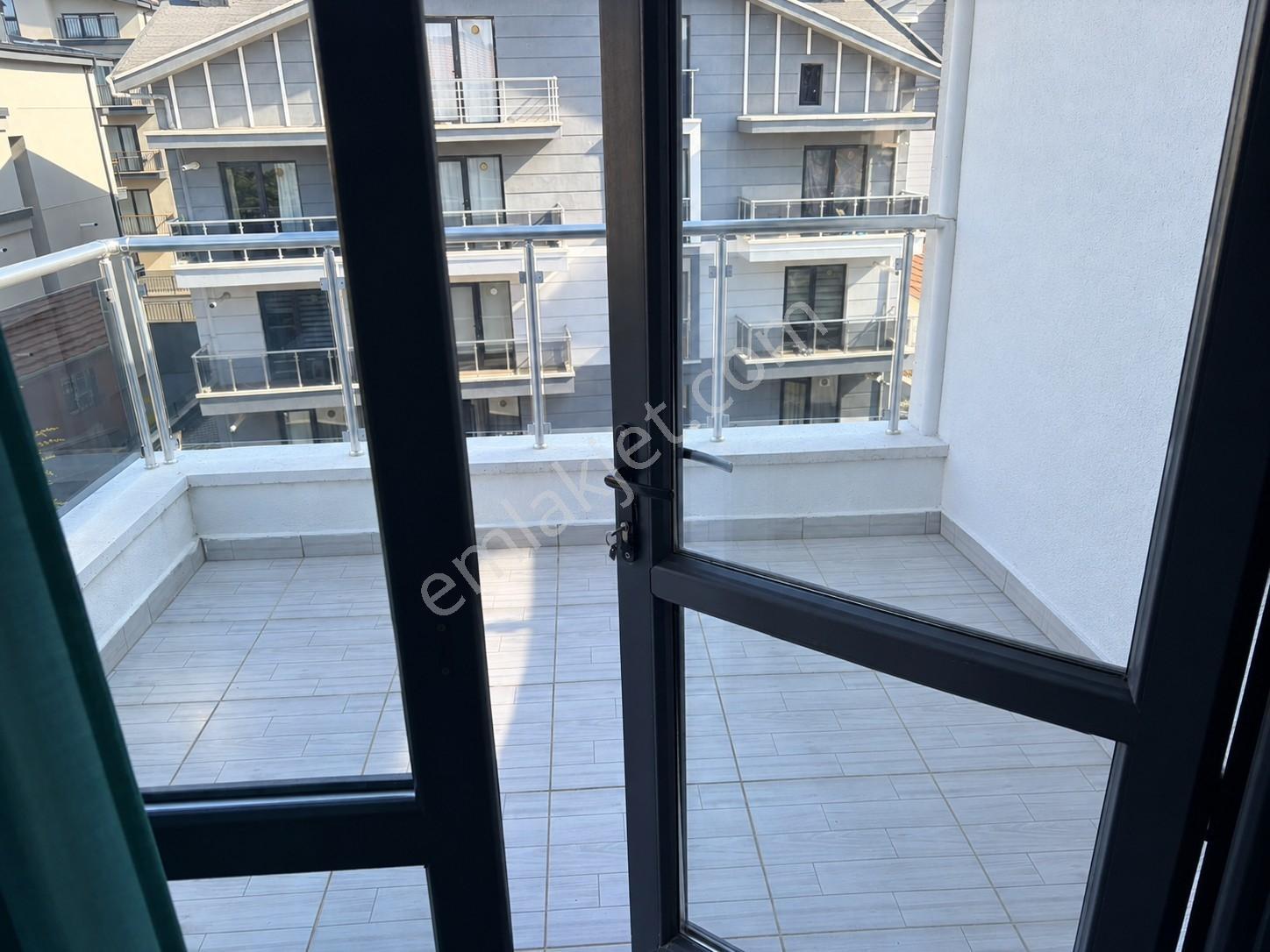 İncek Kızılcaşar Budak Town Arkasında 2+1 Satılık Dubleks Daire — fotoğraf 16
