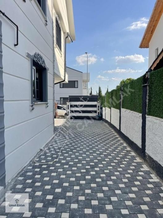 4+1 Kalitenin Konfor İle Birleştiği Geniş Bahçeli Emsalsiz Villa — fotoğraf 3