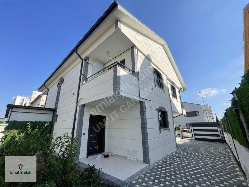 4+1 Kalitenin Konfor İle Birleştiği Geniş Bahçeli Emsalsiz Villa — fotoğraf 4