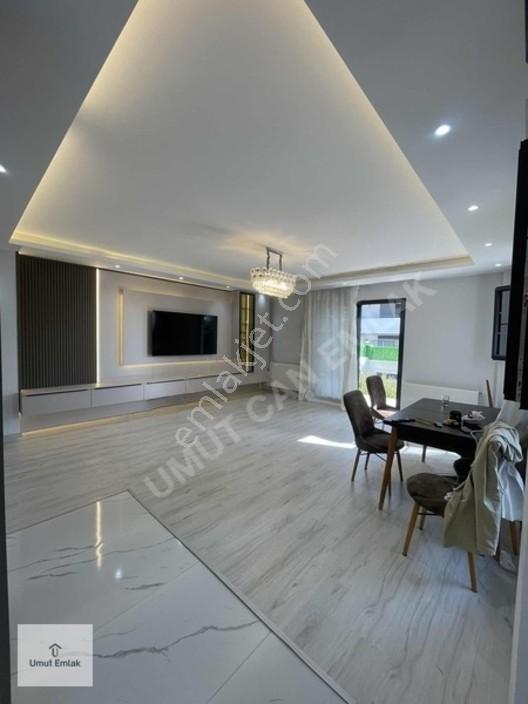 4+1 Kalitenin Konfor İle Birleştiği Geniş Bahçeli Emsalsiz Villa — fotoğraf 6