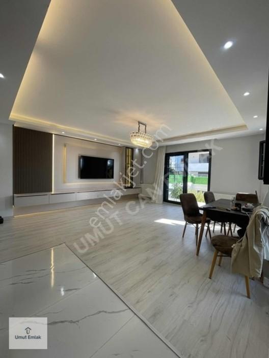 4+1 Kalitenin Konfor İle Birleştiği Geniş Bahçeli Emsalsiz Villa — fotoğraf 8