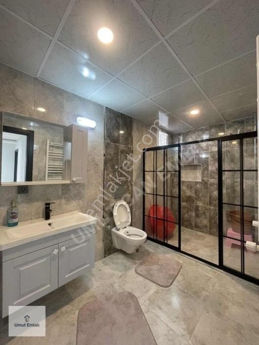 4+1 Kalitenin Konfor İle Birleştiği Geniş Bahçeli Emsalsiz Villa — fotoğraf 26