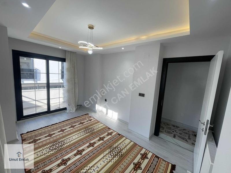 4+1 Kalitenin Konfor İle Birleştiği Geniş Bahçeli Emsalsiz Villa — fotoğraf 27