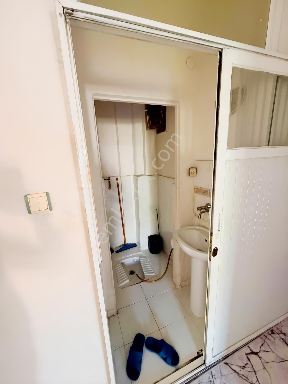Atmacadan Komple Satılık 3 Katlı Bina — fotoğraf 9