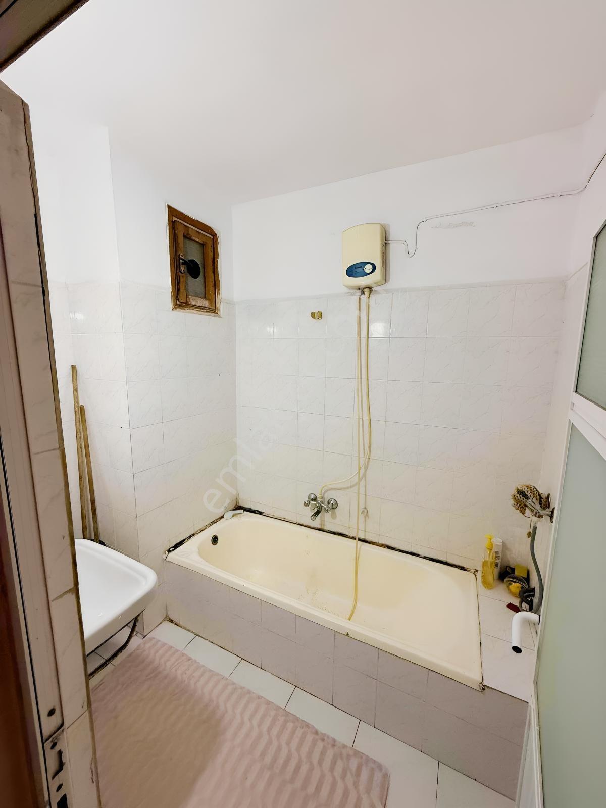 Atmacadan Komple Satılık 3 Katlı Bina — fotoğraf 15