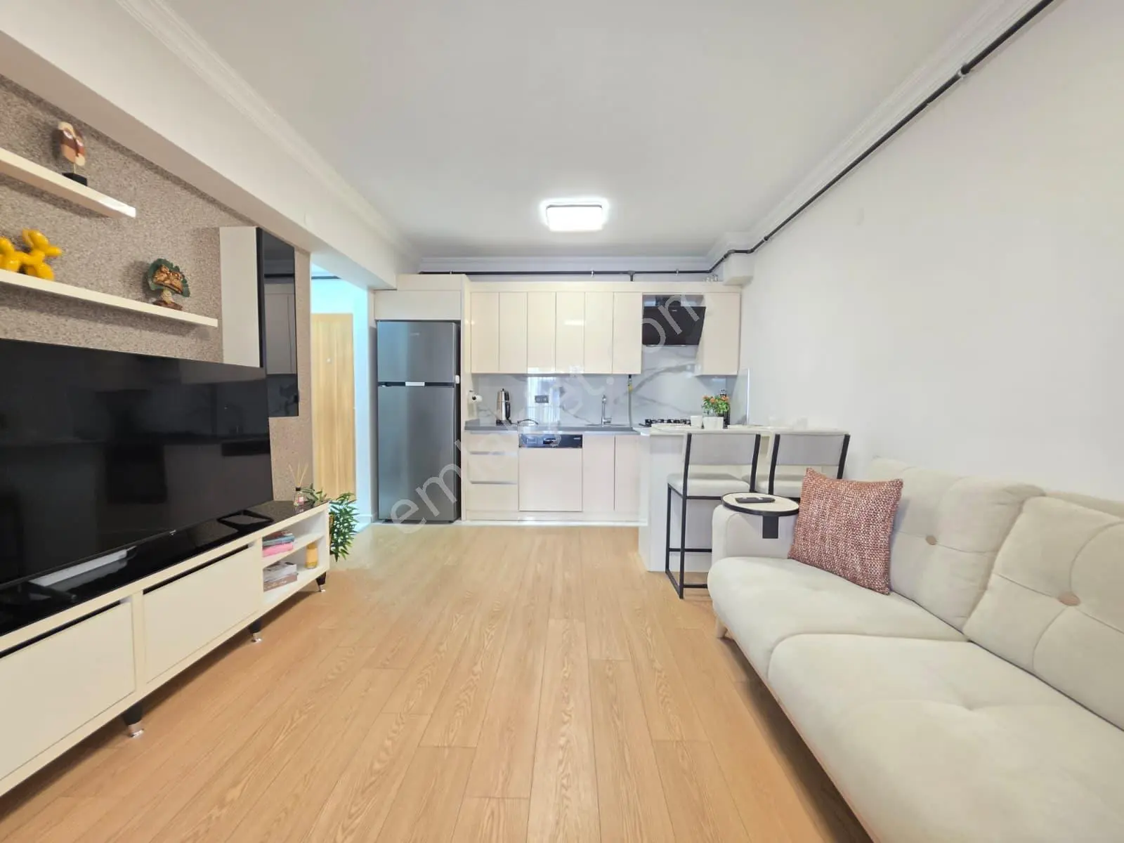 Muga'dan Bostanlının Yanı Başında Full Eşyalı Satılık 1+1 Daire — fotoğraf 5