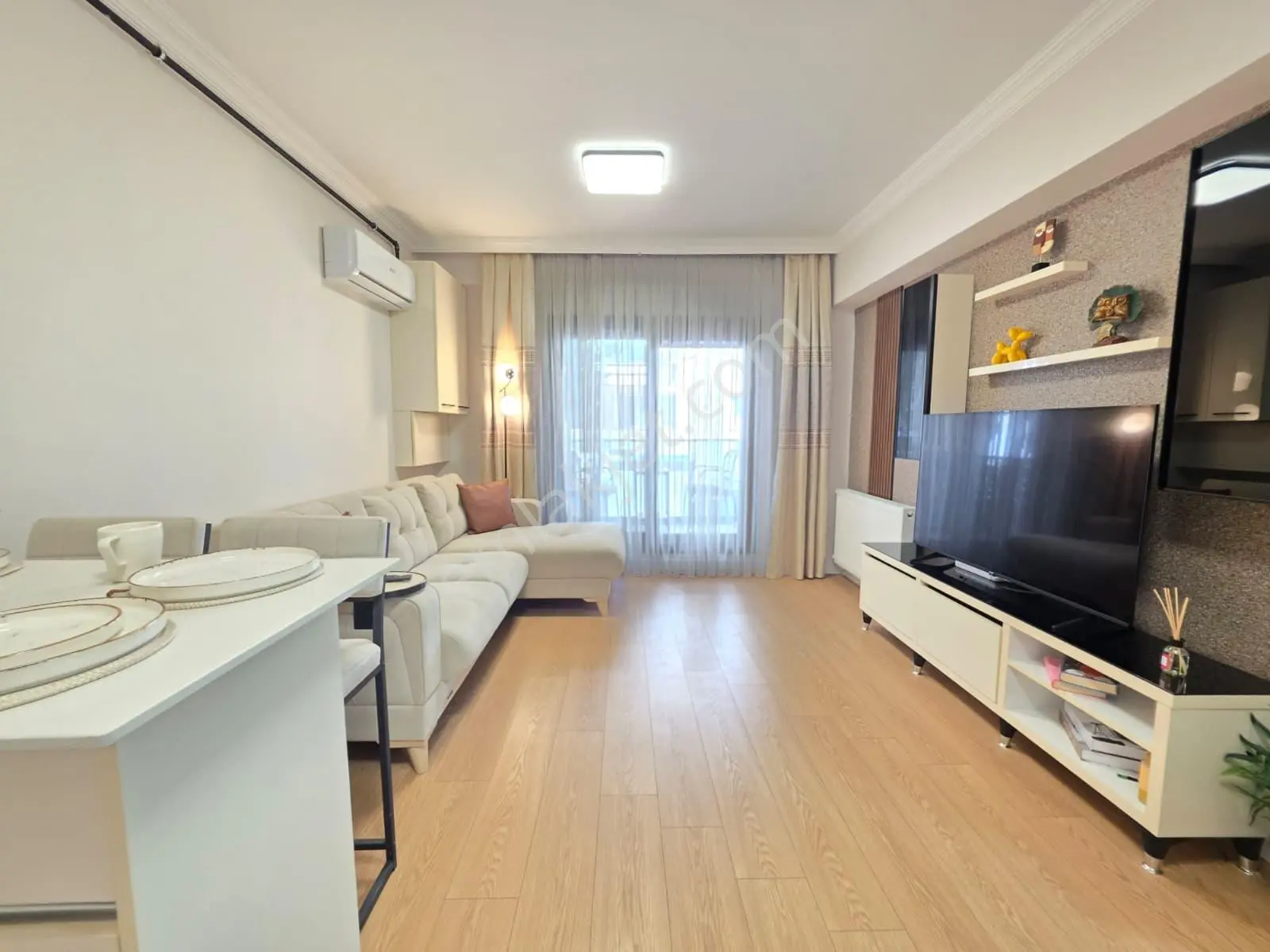 Muga'dan Bostanlının Yanı Başında Full Eşyalı Satılık 1+1 Daire — fotoğraf 6
