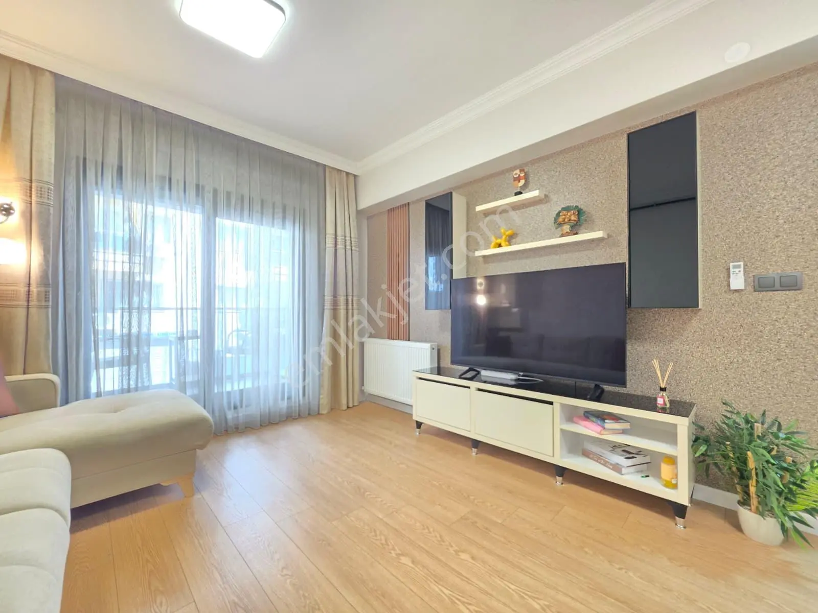Muga'dan Bostanlının Yanı Başında Full Eşyalı Satılık 1+1 Daire — fotoğraf 7