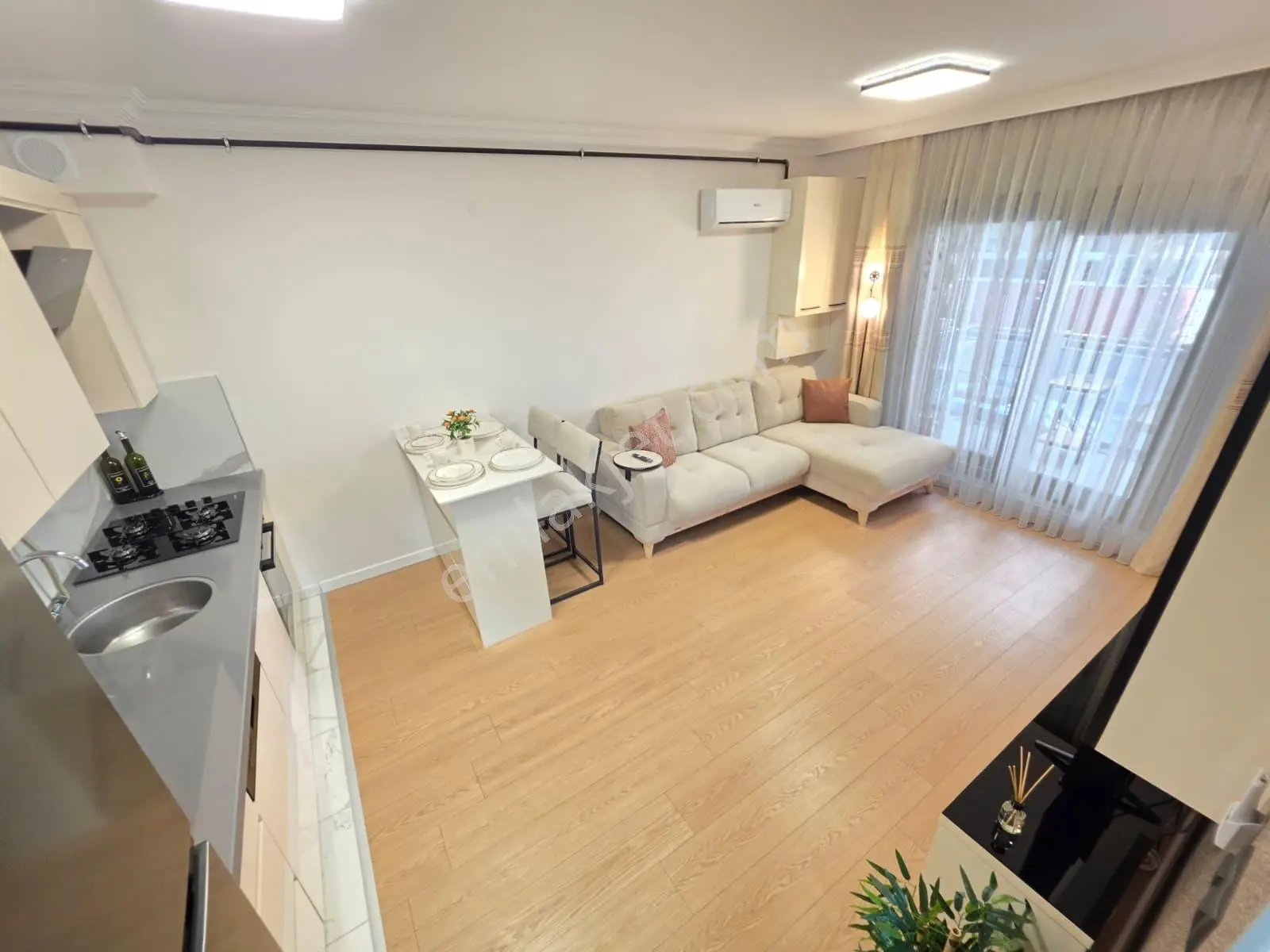 Muga'dan Bostanlının Yanı Başında Full Eşyalı Satılık 1+1 Daire — fotoğraf 10