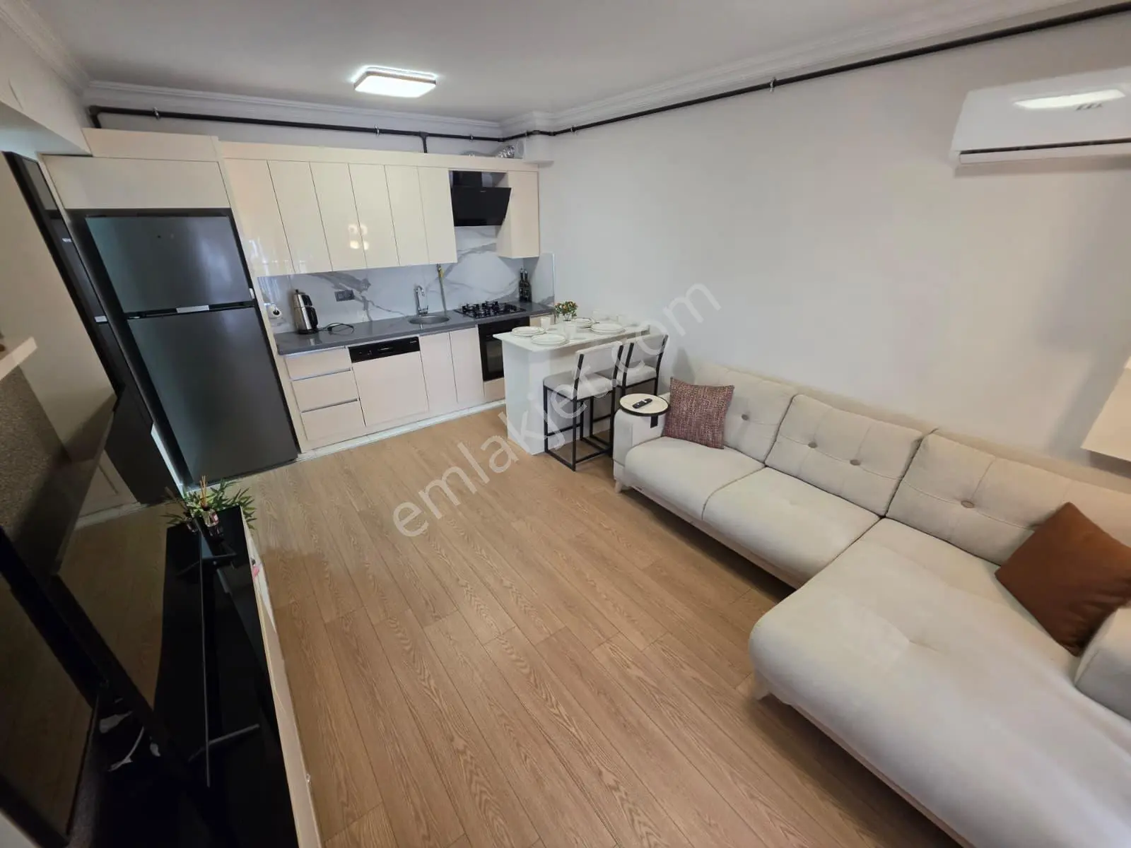 Muga'dan Bostanlının Yanı Başında Full Eşyalı Satılık 1+1 Daire — fotoğraf 11