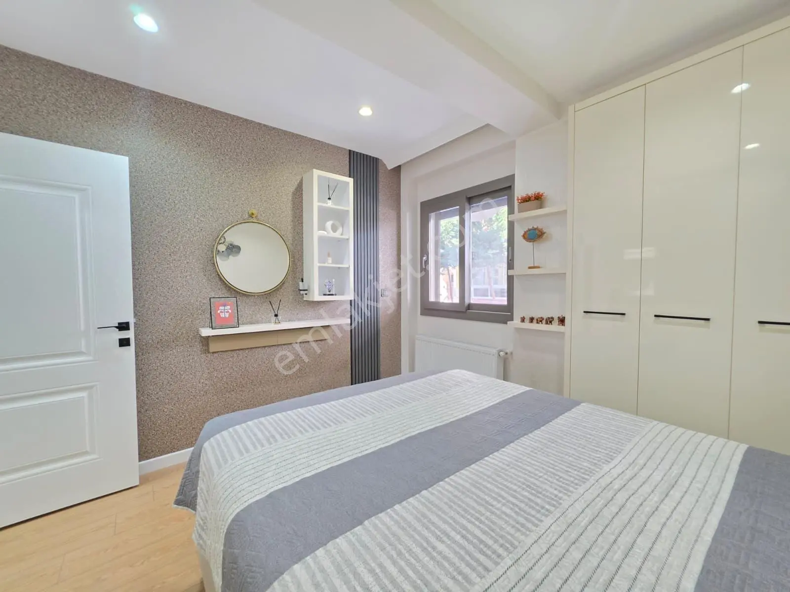 Muga'dan Bostanlının Yanı Başında Full Eşyalı Satılık 1+1 Daire — fotoğraf 19