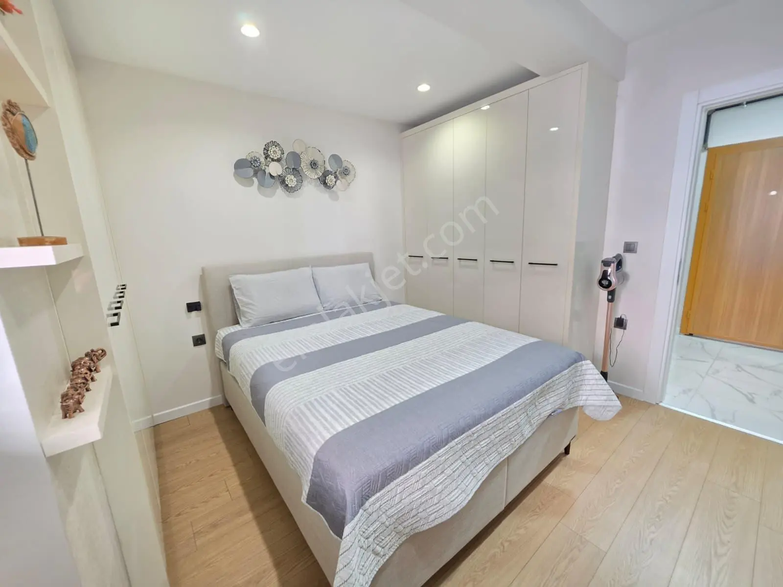 Muga'dan Bostanlının Yanı Başında Full Eşyalı Satılık 1+1 Daire — fotoğraf 21