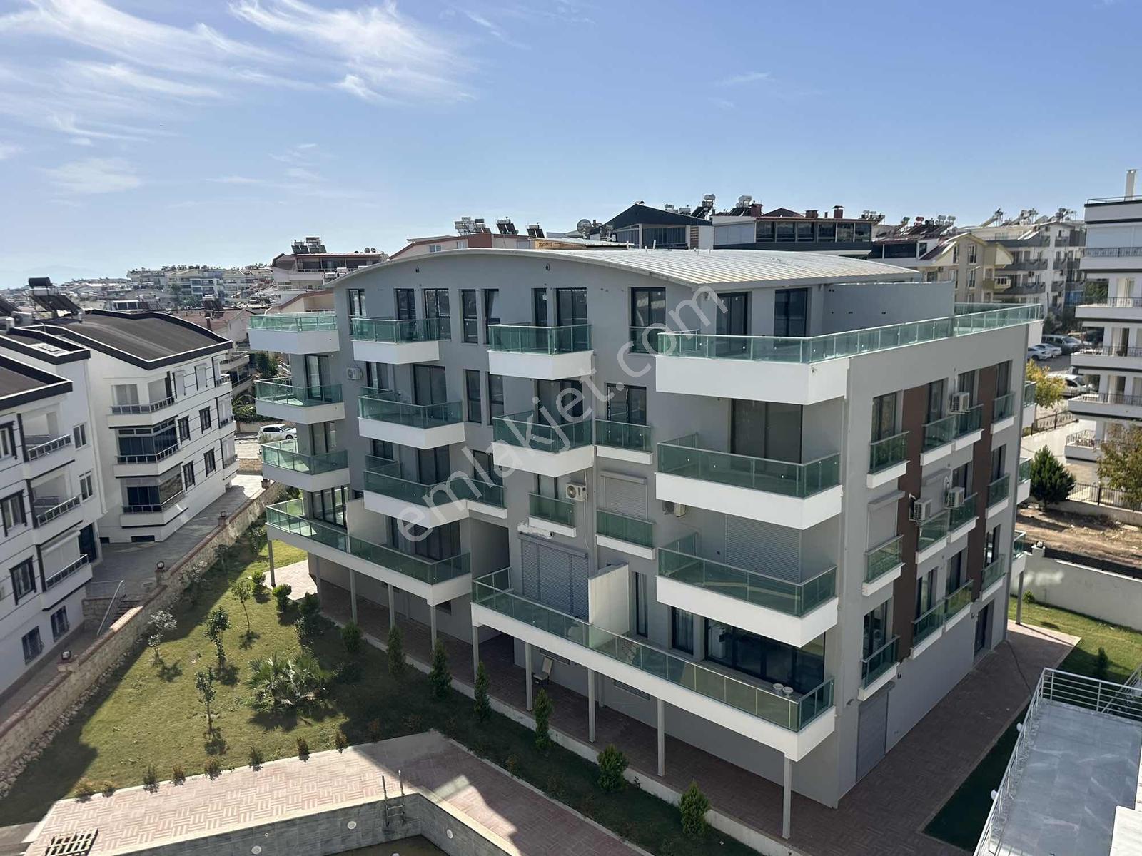 Didim Altınkumda 3+1 Havuzlu Asansörlü Sıfır Dubleks — fotoğraf 2