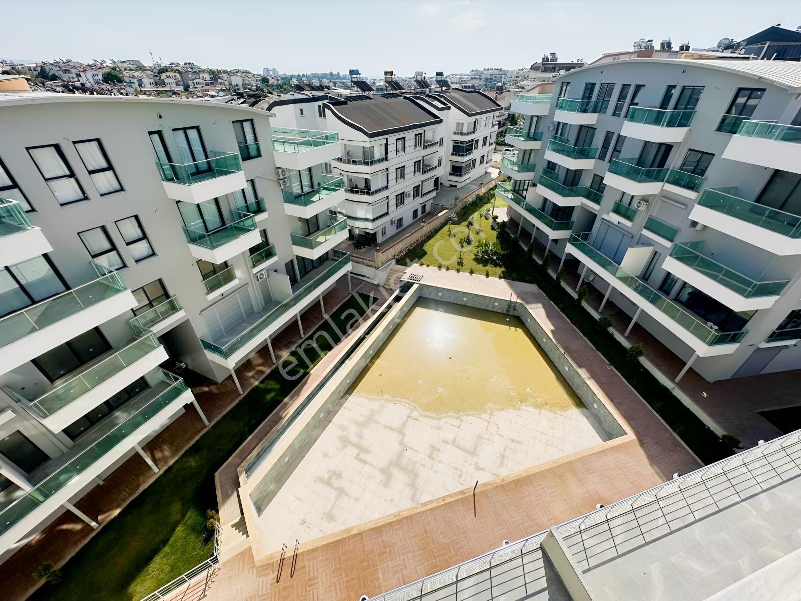 Didim Altınkumda 3+1 Havuzlu Asansörlü Sıfır Dubleks — fotoğraf 3