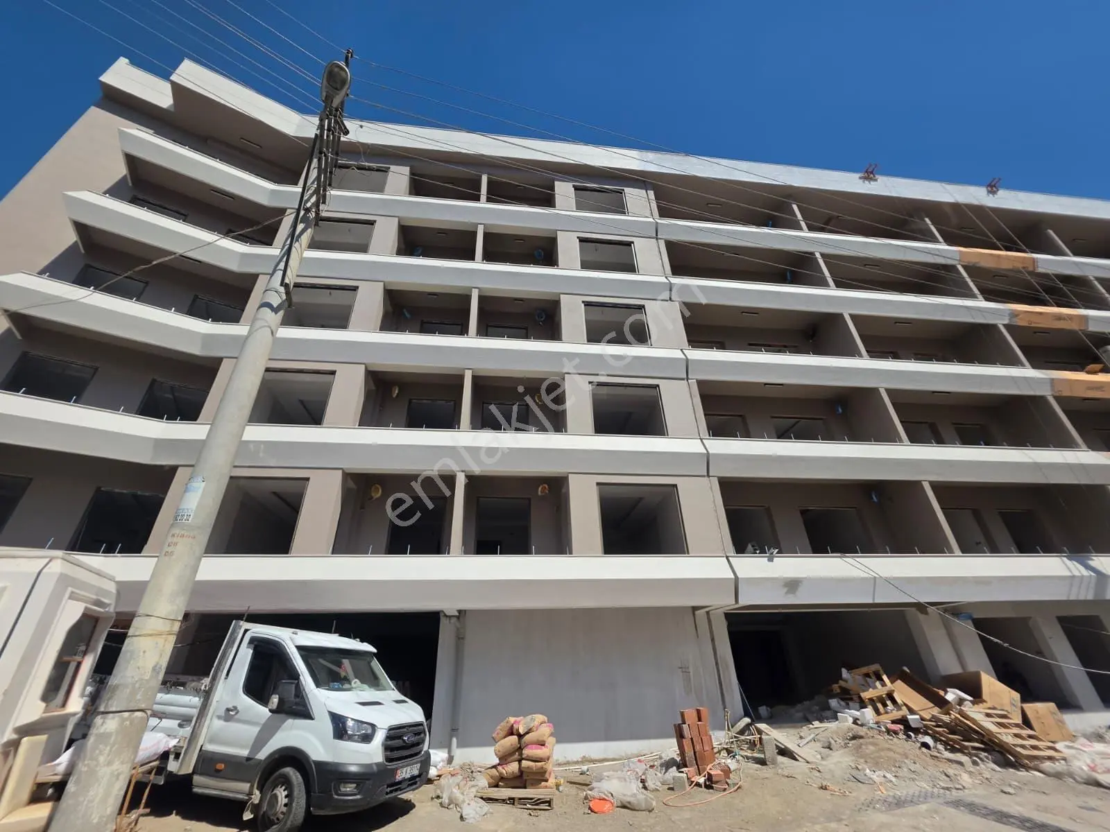 Muga'dan Küçük Çiğli İzban Metropol Hastanesi Yakını Satılık 1+1 — fotoğraf 17