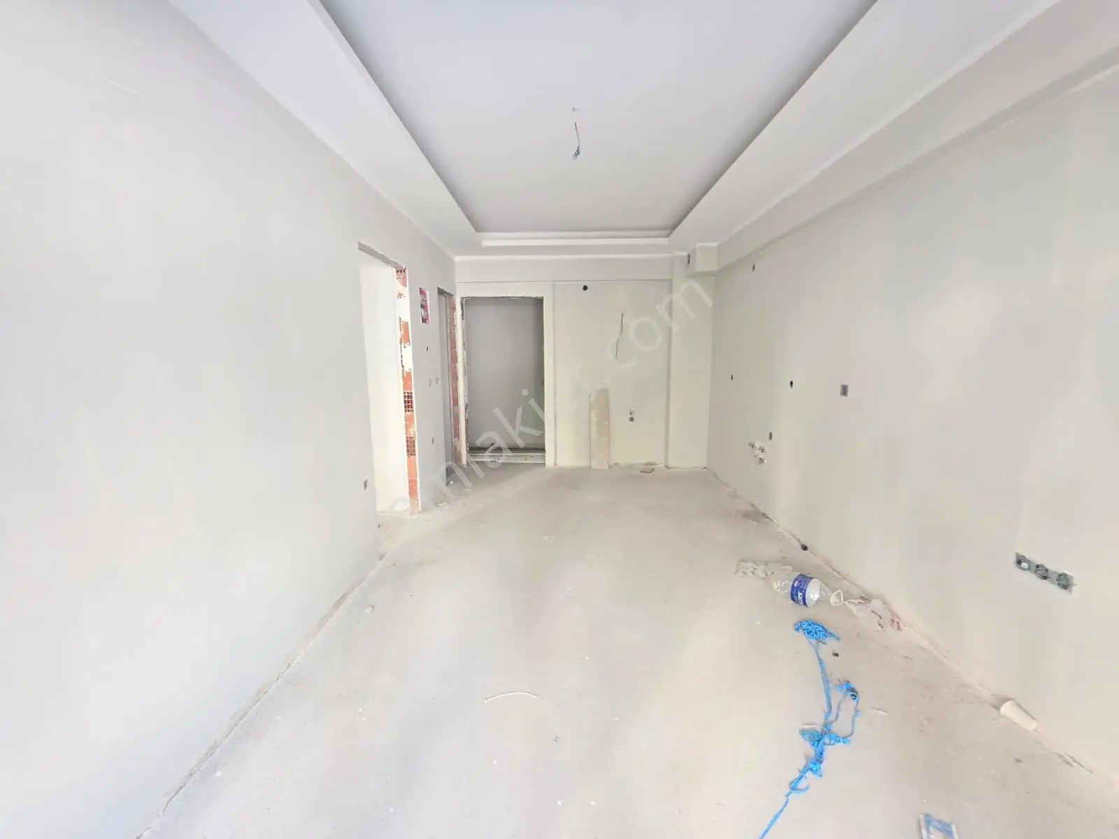 Muga'dan Küçük Çiğli İzban Metropol Hastanesi Yakını Satılık 1+1 — fotoğraf 19