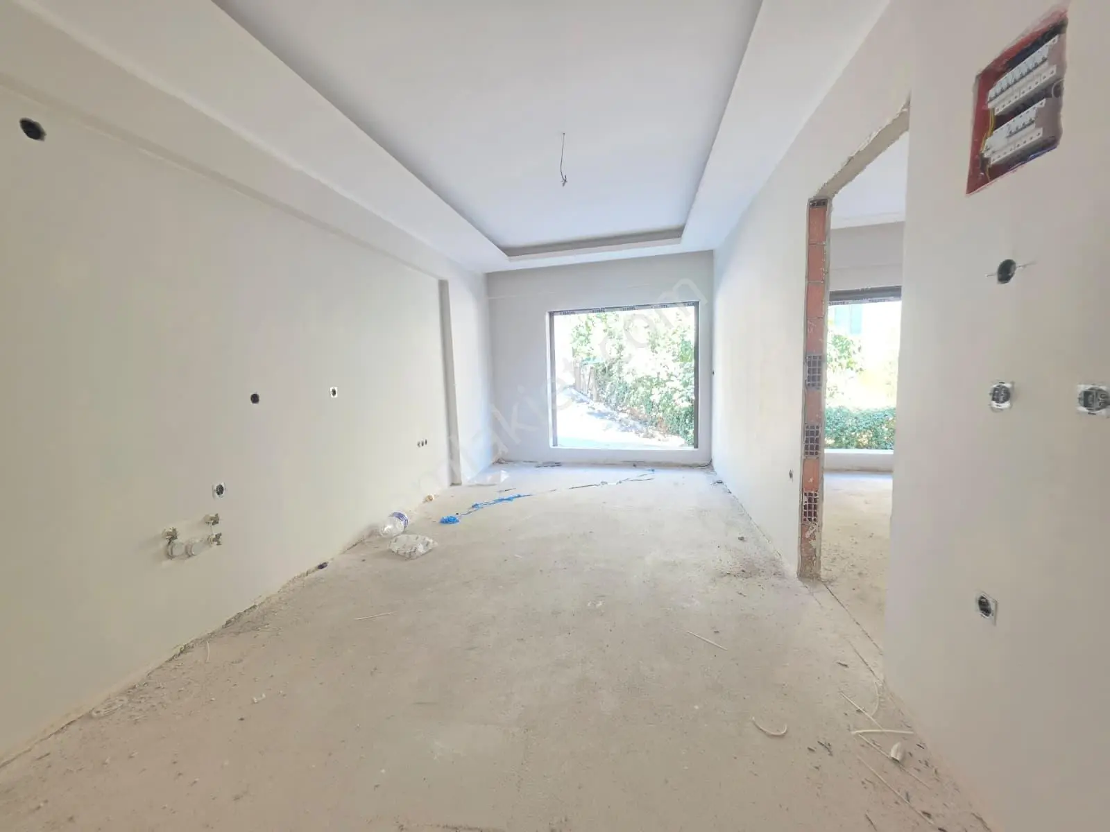 Muga'dan Küçük Çiğli İzban Metropol Hastanesi Yakını Satılık 1+1 — fotoğraf 24