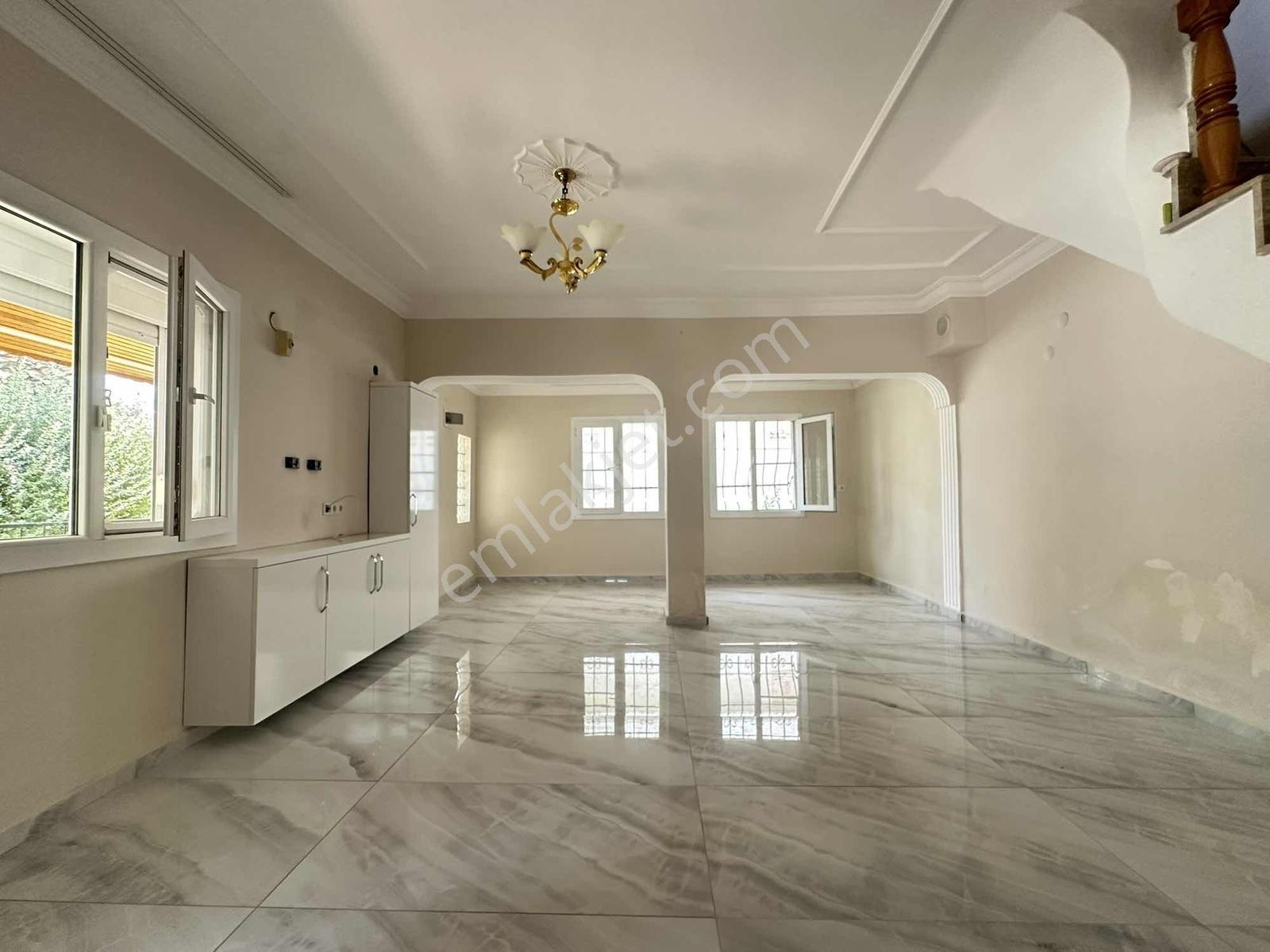 Didim Altınkumda 3+1 Bahçeli Denıze Yakın Köşe Villa — fotoğraf 10
