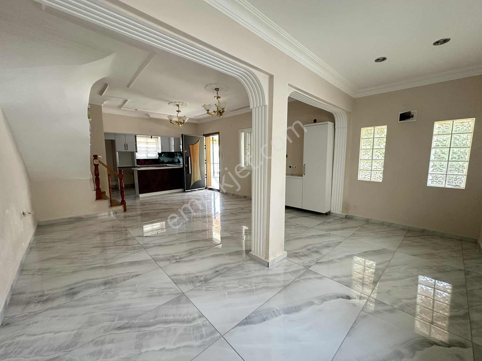 Didim Altınkumda 3+1 Bahçeli Denıze Yakın Köşe Villa — fotoğraf 11