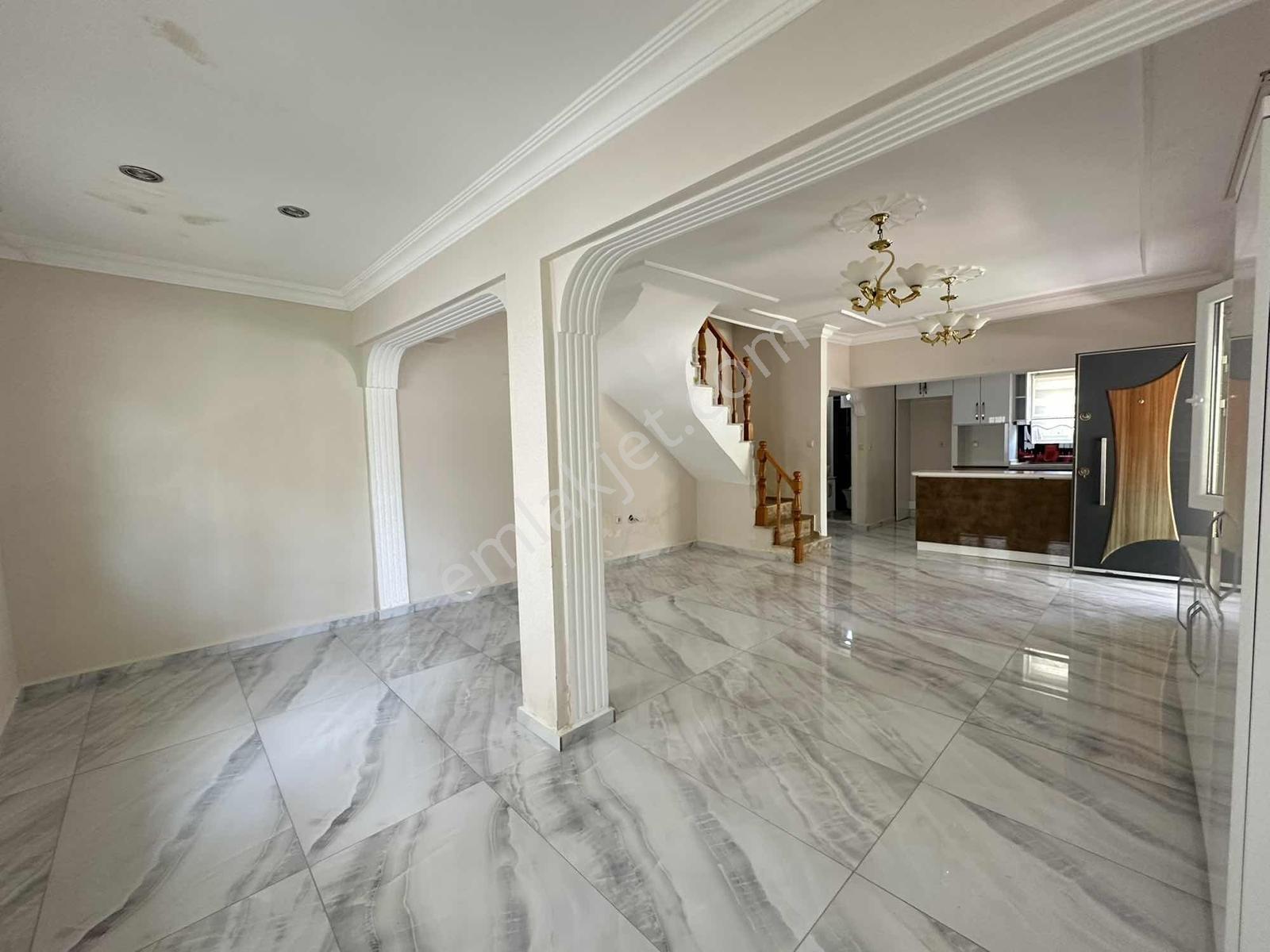 Didim Altınkumda 3+1 Bahçeli Denıze Yakın Köşe Villa — fotoğraf 12