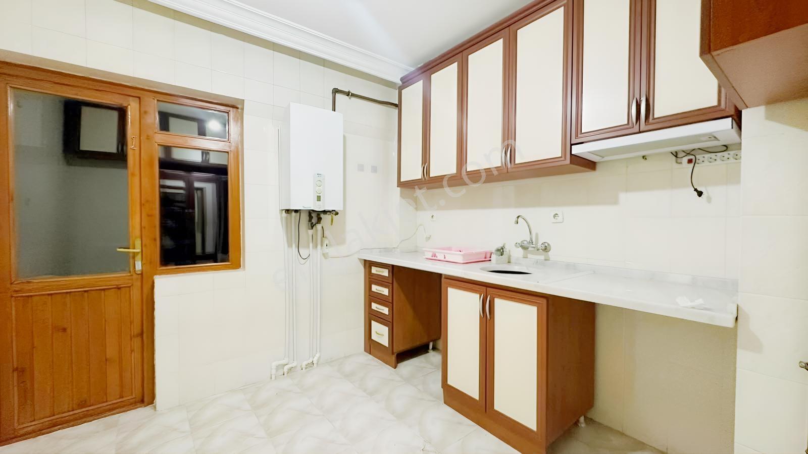 Gzd.mh. Natayolu Cd.dibi İskanlı %80 Kredi Satılık 3+1 Daire!!! — fotoğraf 6
