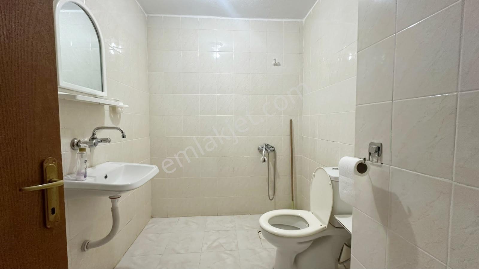 Gzd.mh. Natayolu Cd.dibi İskanlı %80 Kredi Satılık 3+1 Daire!!! — fotoğraf 8