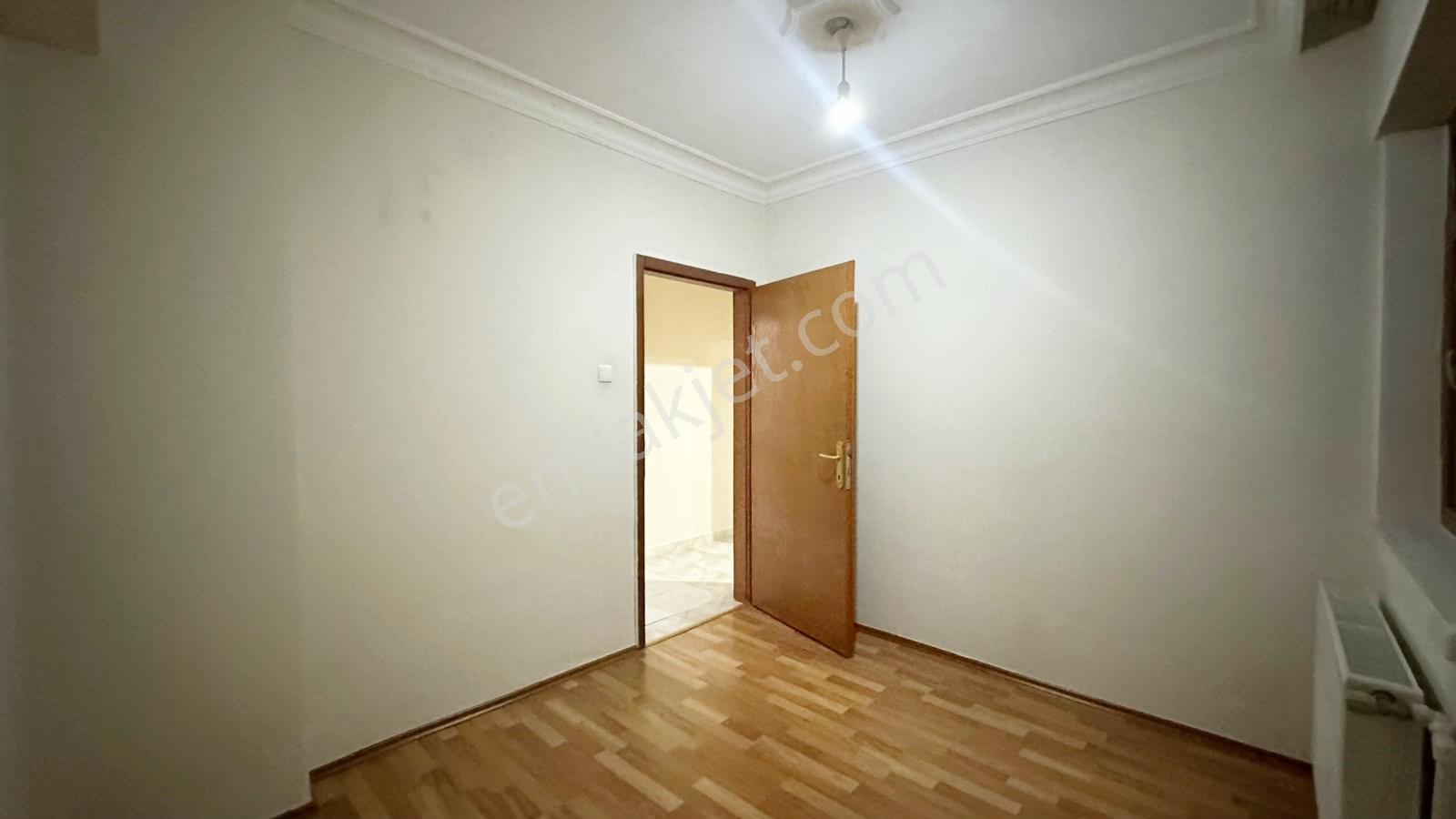 Gzd.mh. Natayolu Cd.dibi İskanlı %80 Kredi Satılık 3+1 Daire!!! — fotoğraf 13