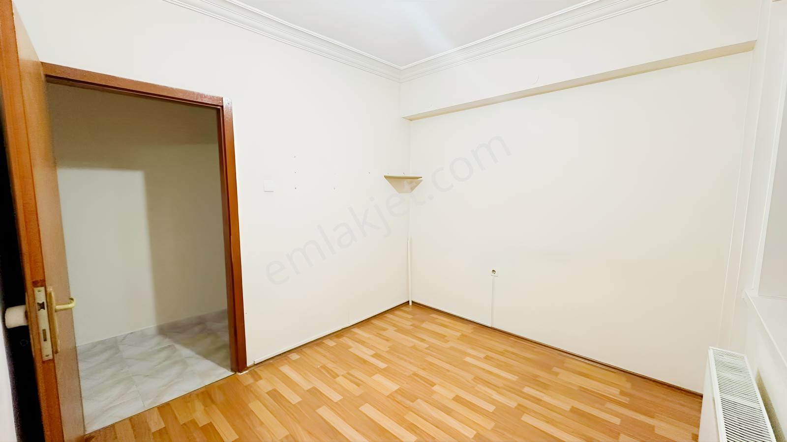 Gzd.mh. Natayolu Cd.dibi İskanlı %80 Kredi Satılık 3+1 Daire!!! — fotoğraf 16