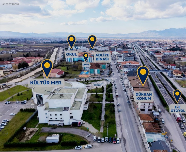 Kültür Merkezi'nin Karşısında Satılık Dükkan