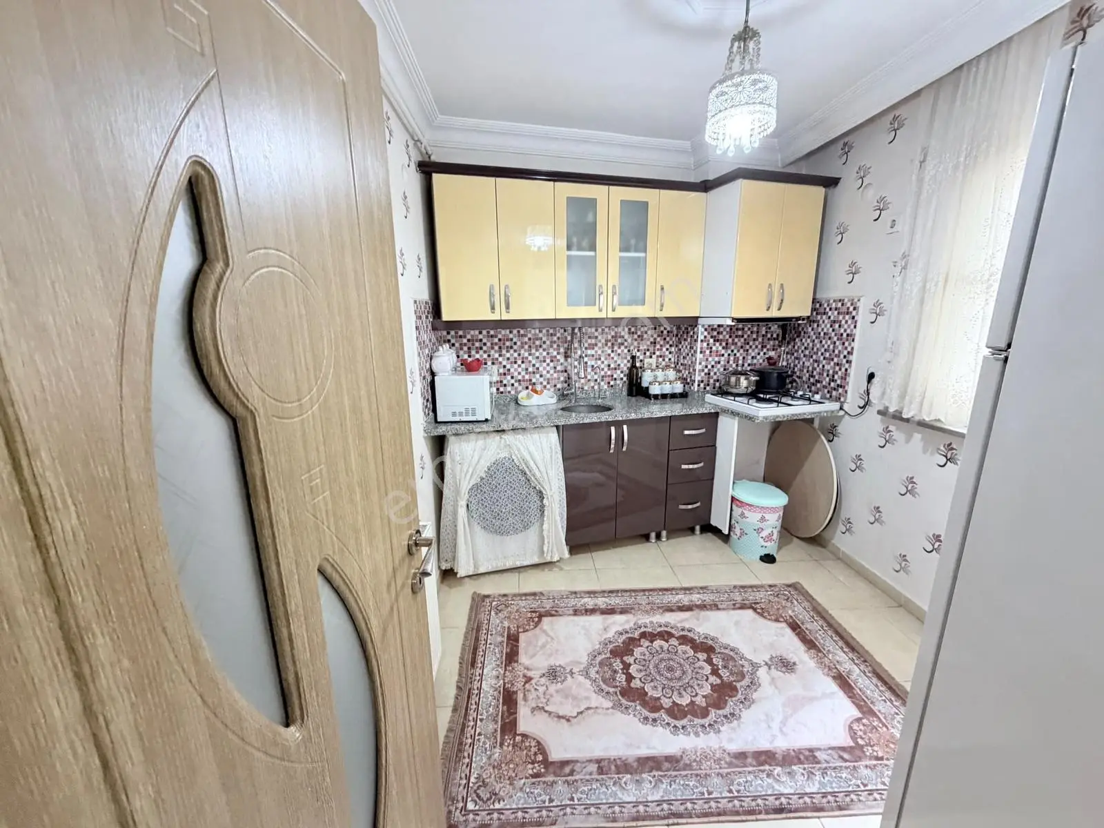 Acil Esenyurt Balıkyolu Mahallesi 2+1 Ara Kat Köprü Yanında — fotoğraf 19