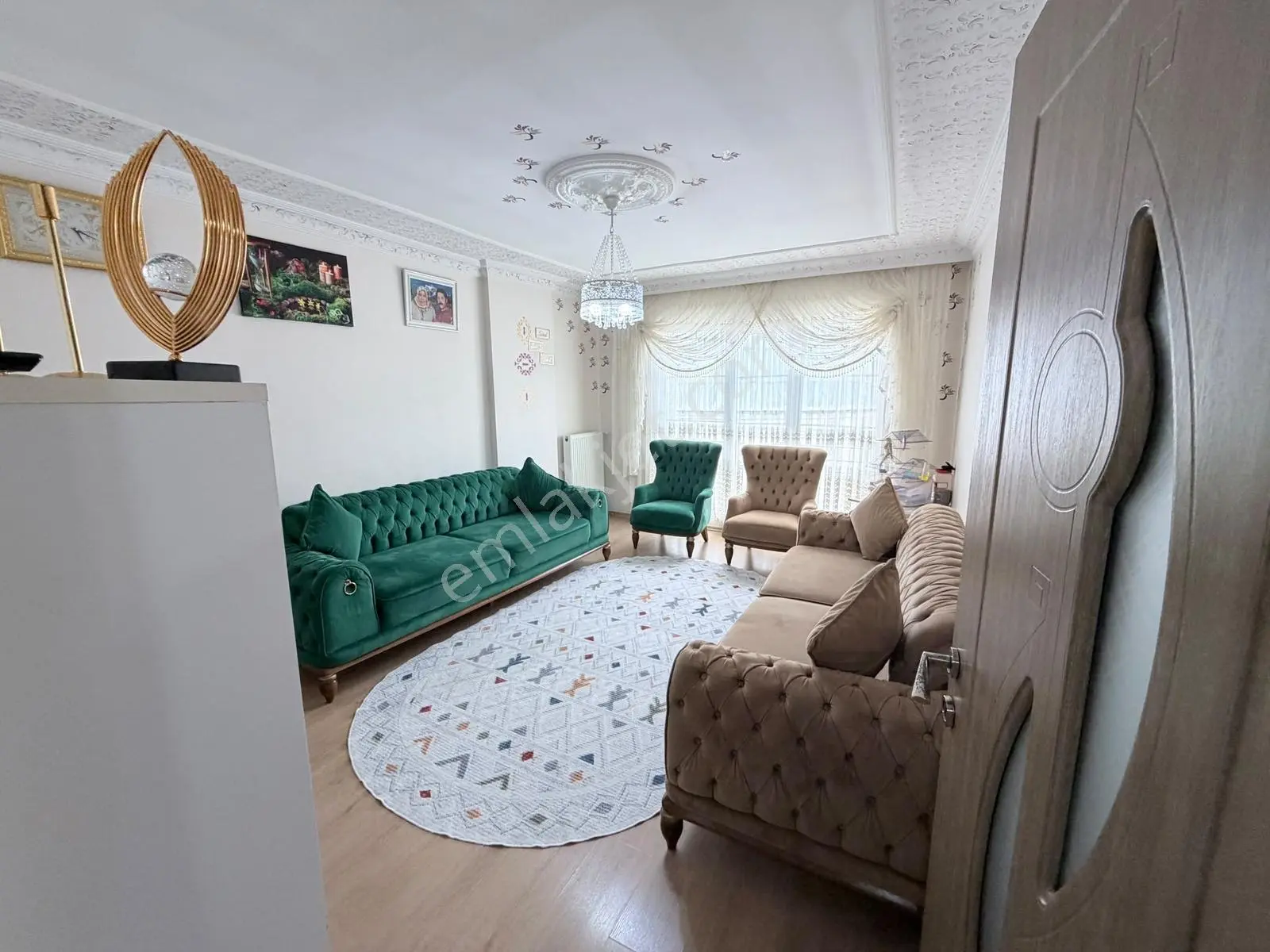 Acil Esenyurt Balıkyolu Mahallesi 2+1 Ara Kat Köprü Yanında — fotoğraf 32