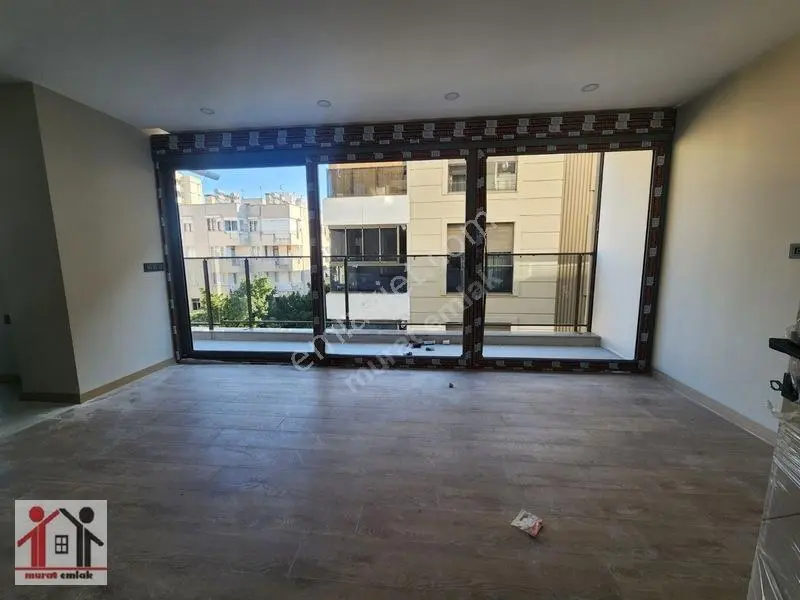 Zerdalilikde Ultralüx Kaliteli 2+1 Sıfır Daire — fotoğraf 3