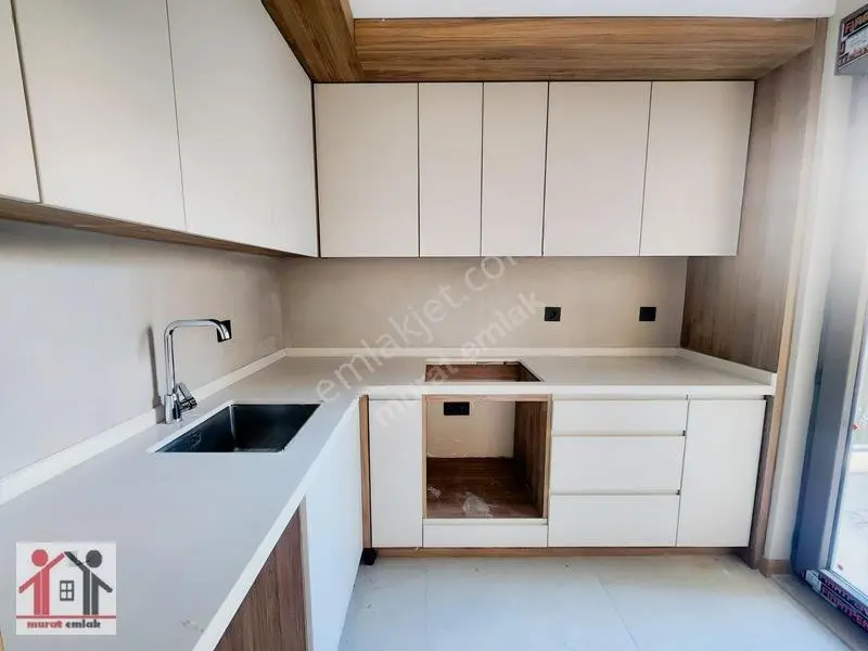 Zerdalilikde Ultralüx Kaliteli 2+1 Sıfır Daire — fotoğraf 6