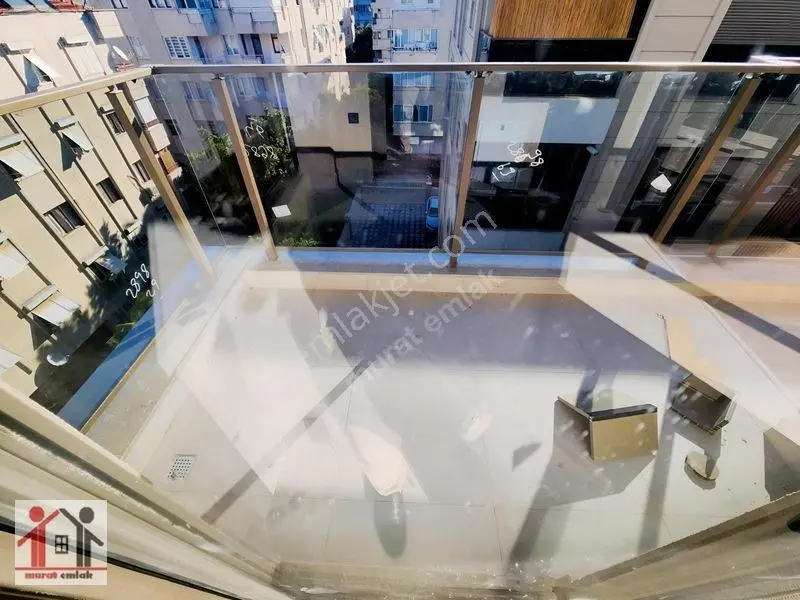 Zerdalilikde Ultralüx Kaliteli 2+1 Sıfır Daire — fotoğraf 7