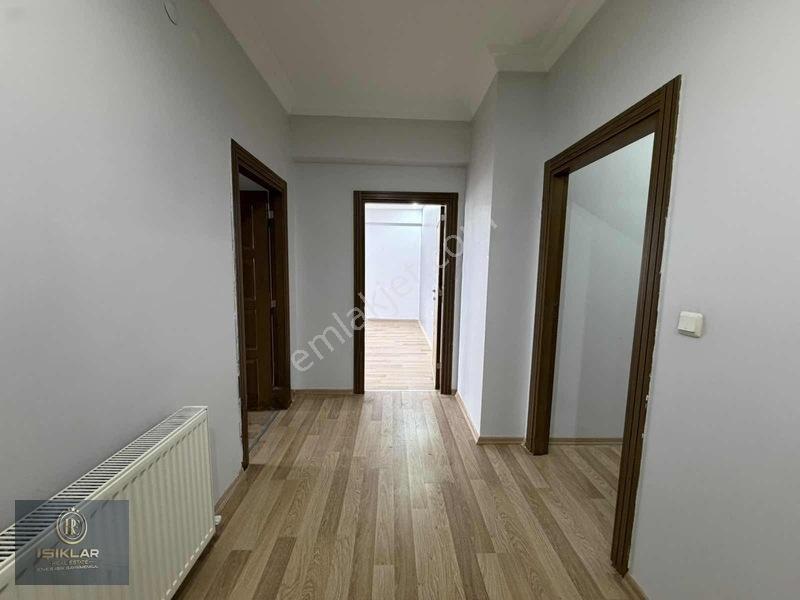 Enes Işık 'tan Site İçerisi Geniş 3+1 Arakat Daire — fotoğraf 6