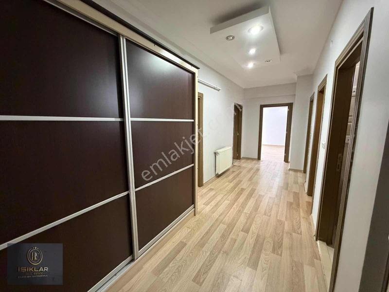 Enes Işık 'tan Site İçerisi Geniş 3+1 Arakat Daire — fotoğraf 9
