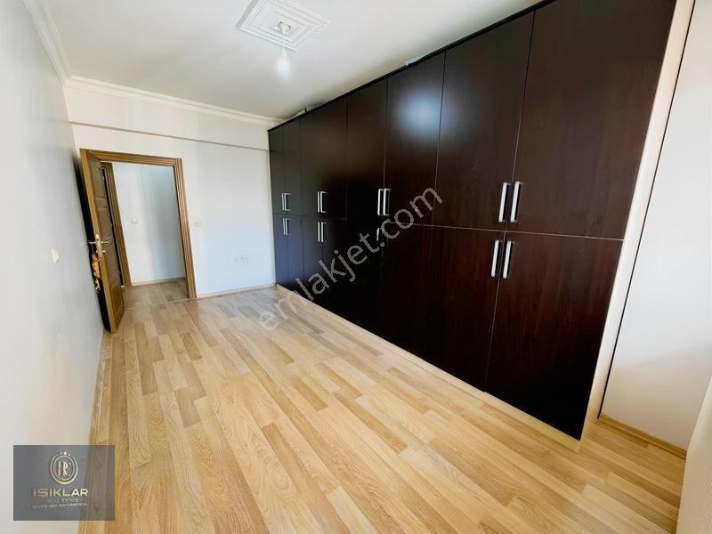 Enes Işık 'tan Site İçerisi Geniş 3+1 Arakat Daire — fotoğraf 11
