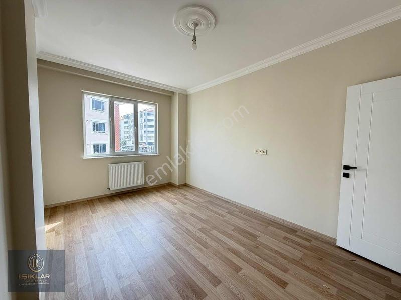 Enes Işık 'tan Site İçerisi Geniş 3+1 Arakat Daire — fotoğraf 32