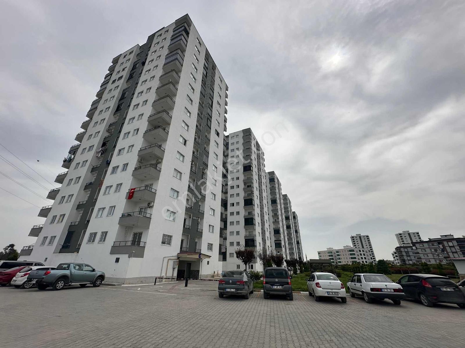 Ra Gayrmenkul Kavaklı Mh Site İçerisi Lüks Sıfır 3+1 — fotoğraf 4
