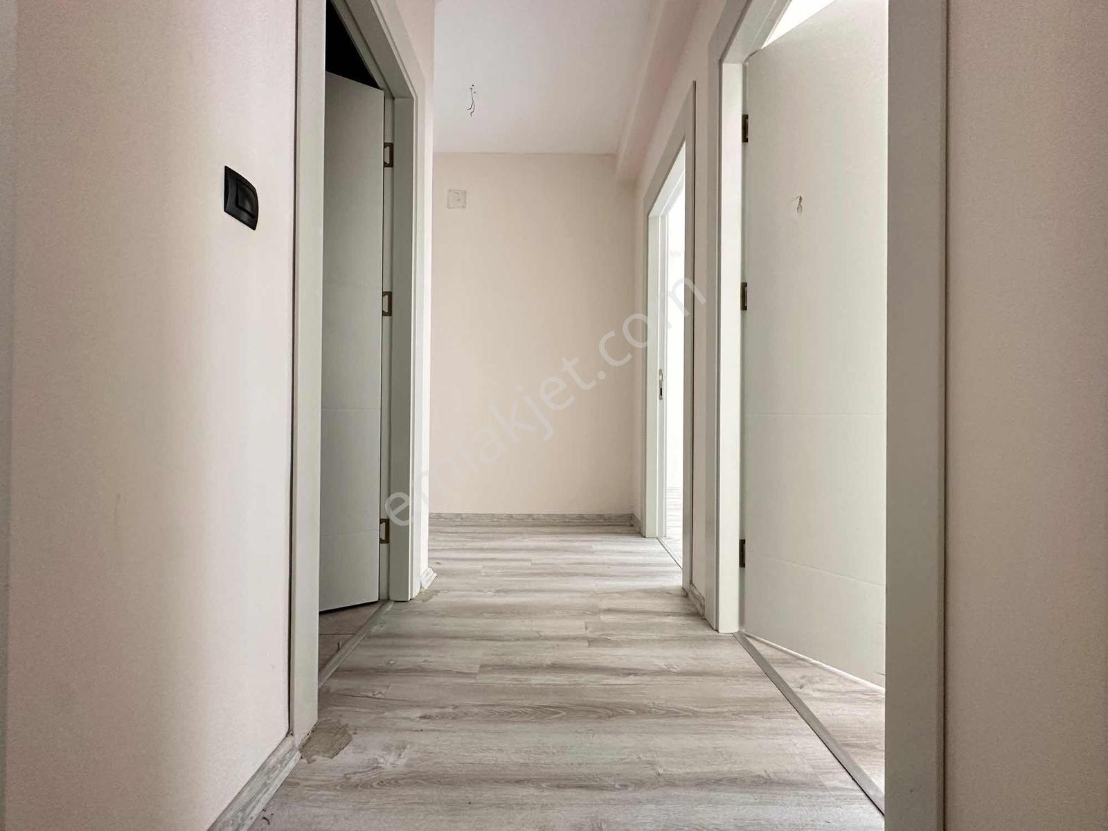 Ra Gayrmenkul Kavaklı Mh Site İçerisi Lüks Sıfır 3+1 — fotoğraf 8