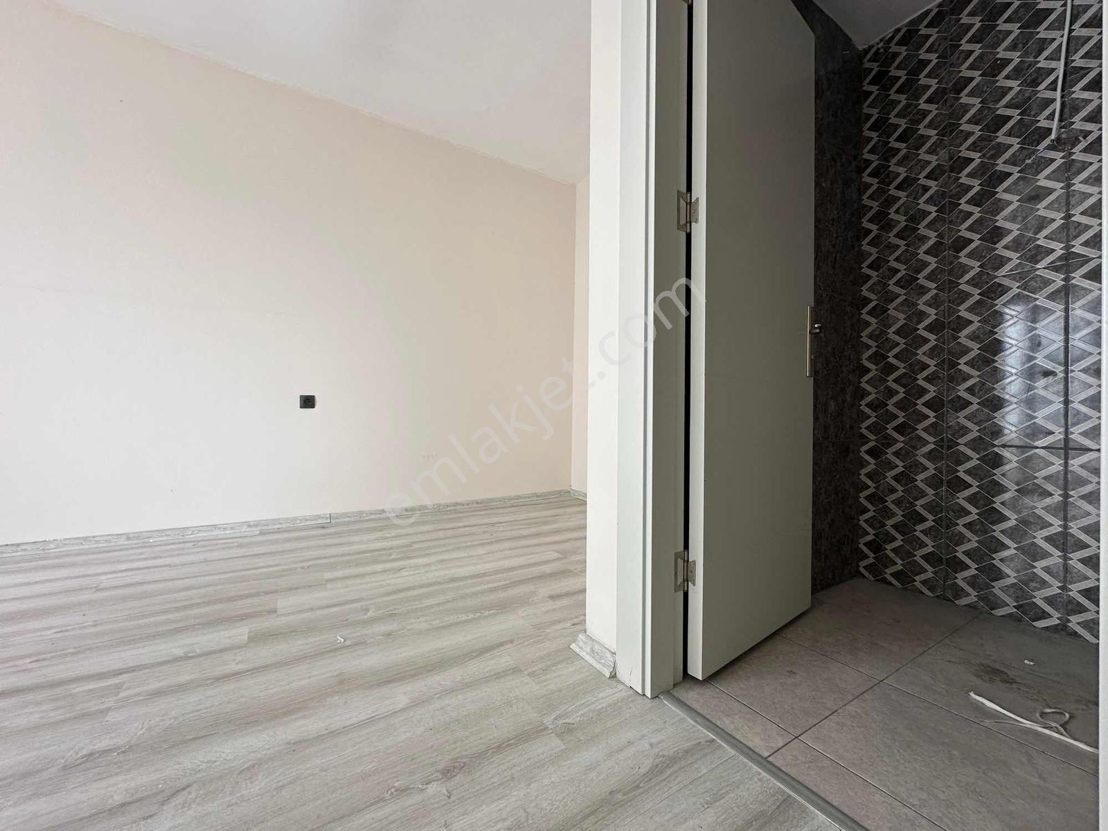 Ra Gayrmenkul Kavaklı Mh Site İçerisi Lüks Sıfır 3+1 — fotoğraf 12