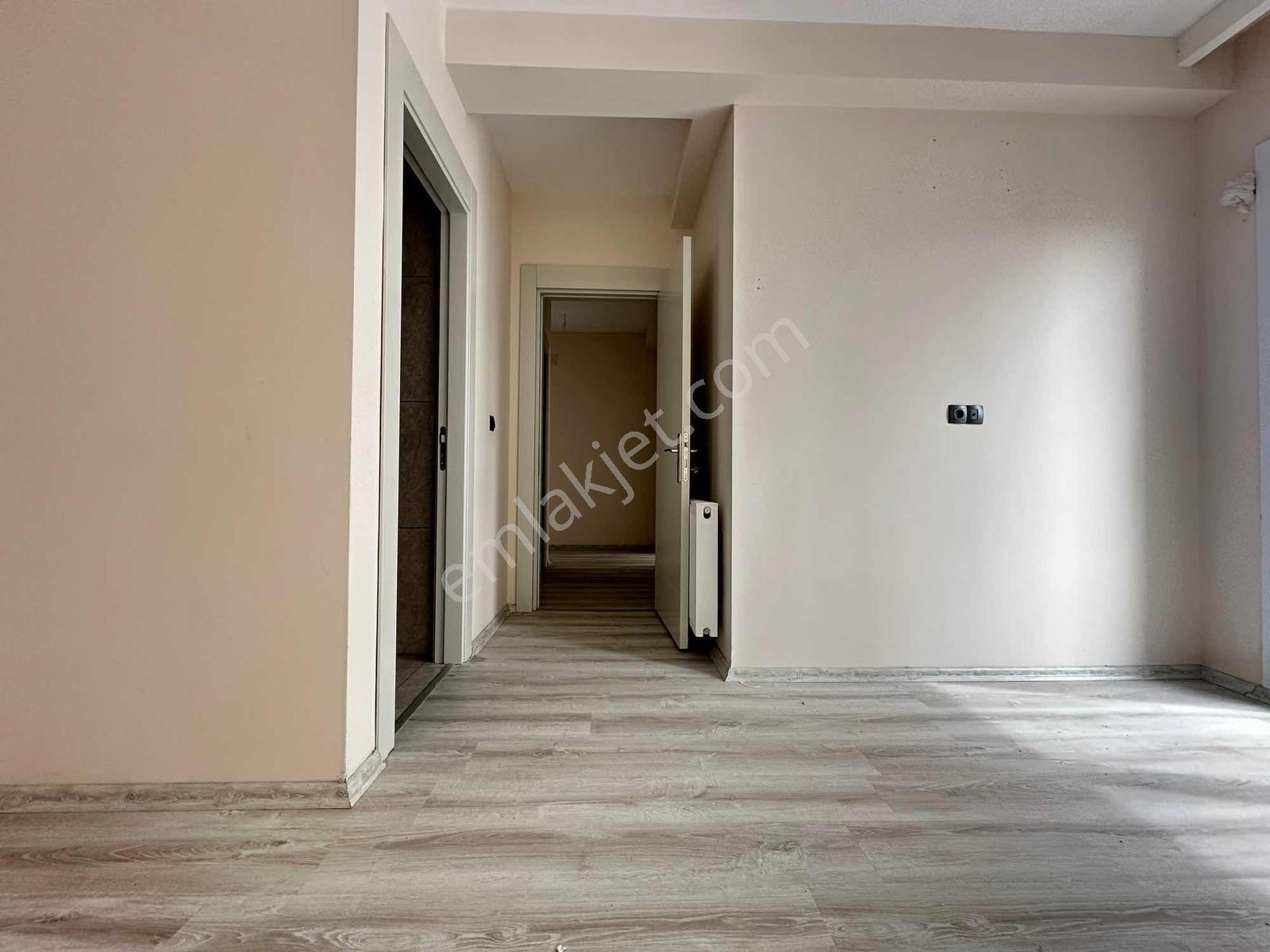 Ra Gayrmenkul Kavaklı Mh Site İçerisi Lüks Sıfır 3+1 — fotoğraf 19
