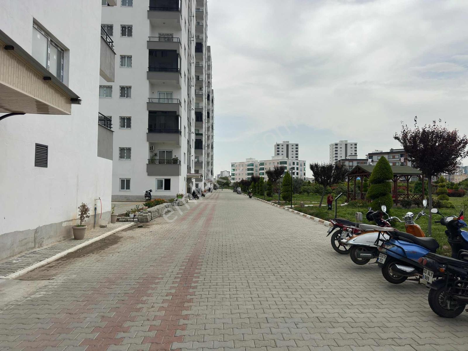 Ra Gayrmenkul Kavaklı Mh Site İçerisi Lüks Sıfır 3+1 — fotoğraf 26