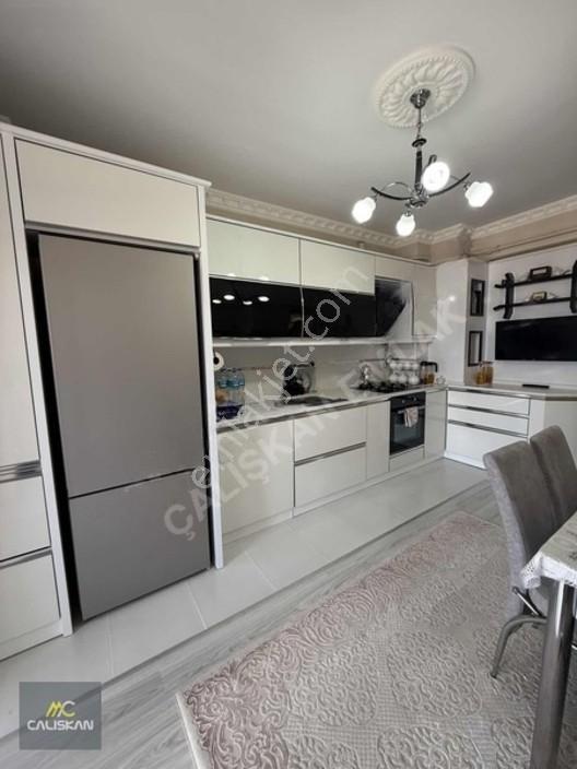 Karaca Sitesi Satılık 4.5+1 — fotoğraf 15