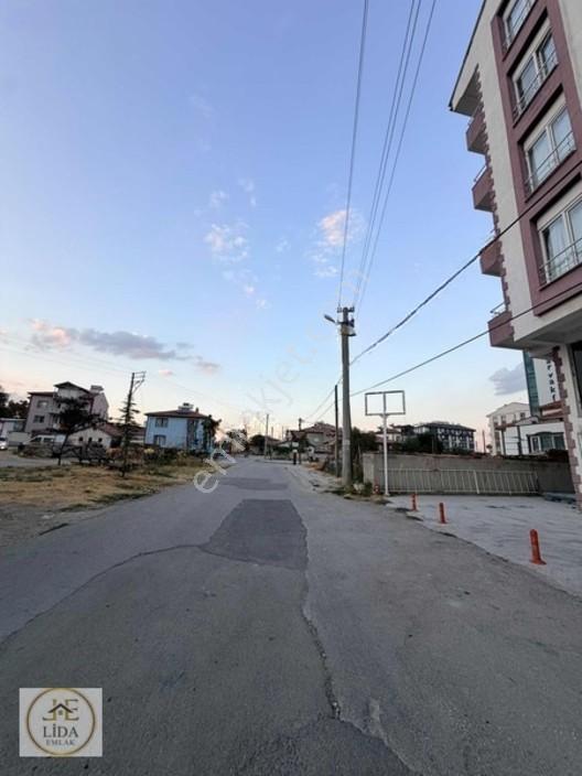 Lida Emlaktan Erenlerde Satılık Daire — fotoğraf 3