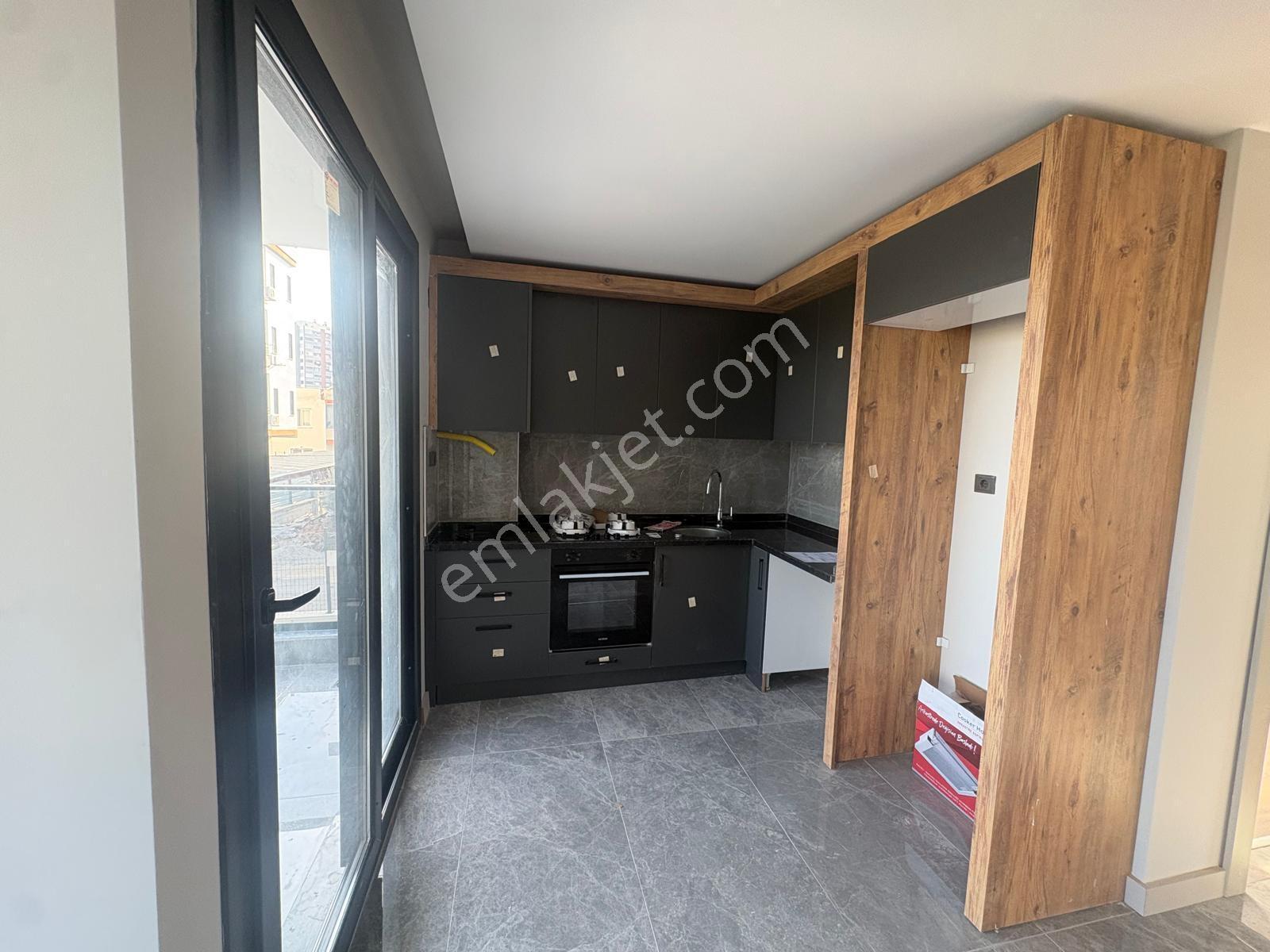 Remax Toros'tan Eski Mezitli'de Satılık Sıfır 2+1 — fotoğraf 6