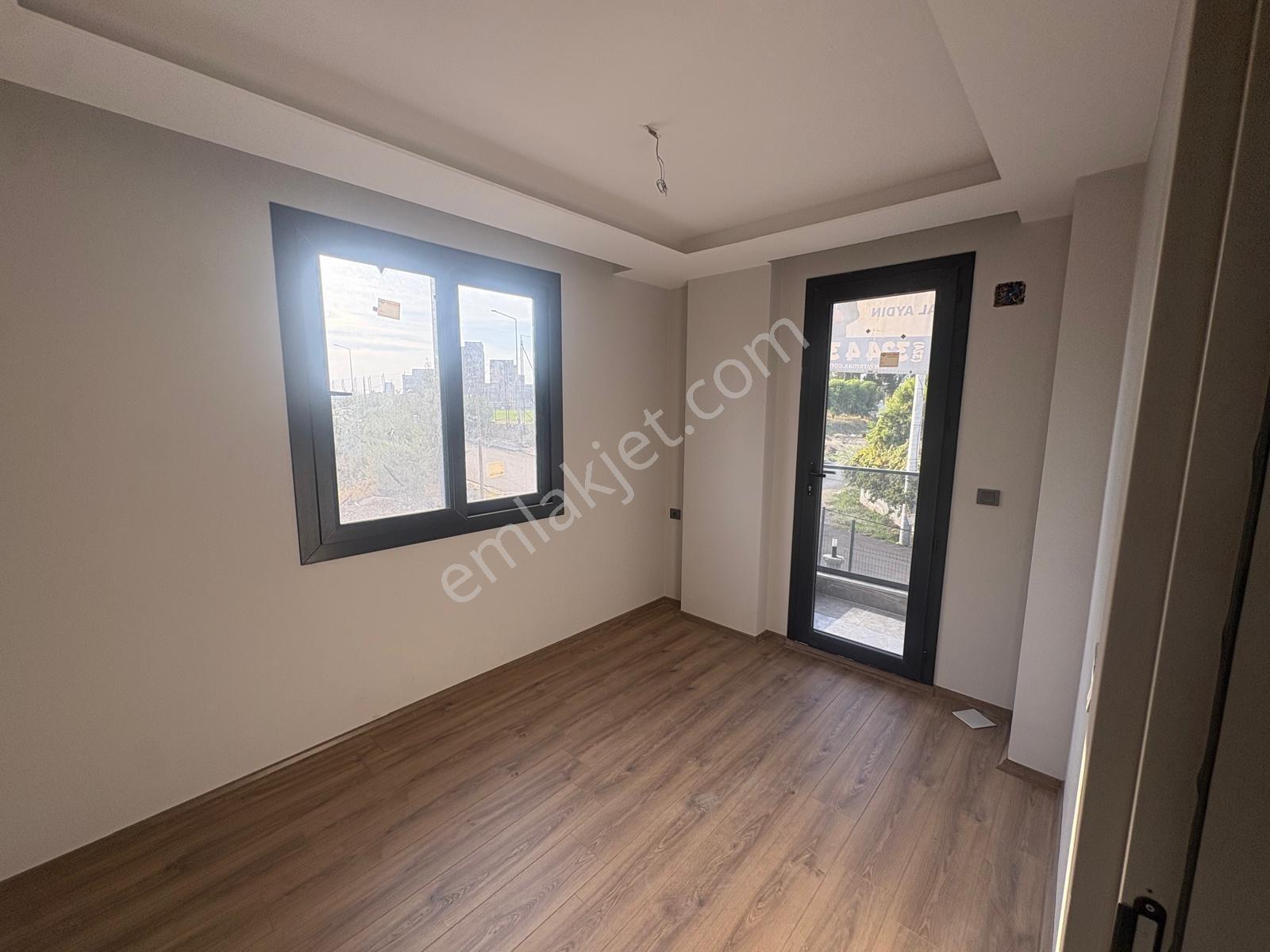 Remax Toros'tan Eski Mezitli'de Satılık Sıfır 2+1 — fotoğraf 11