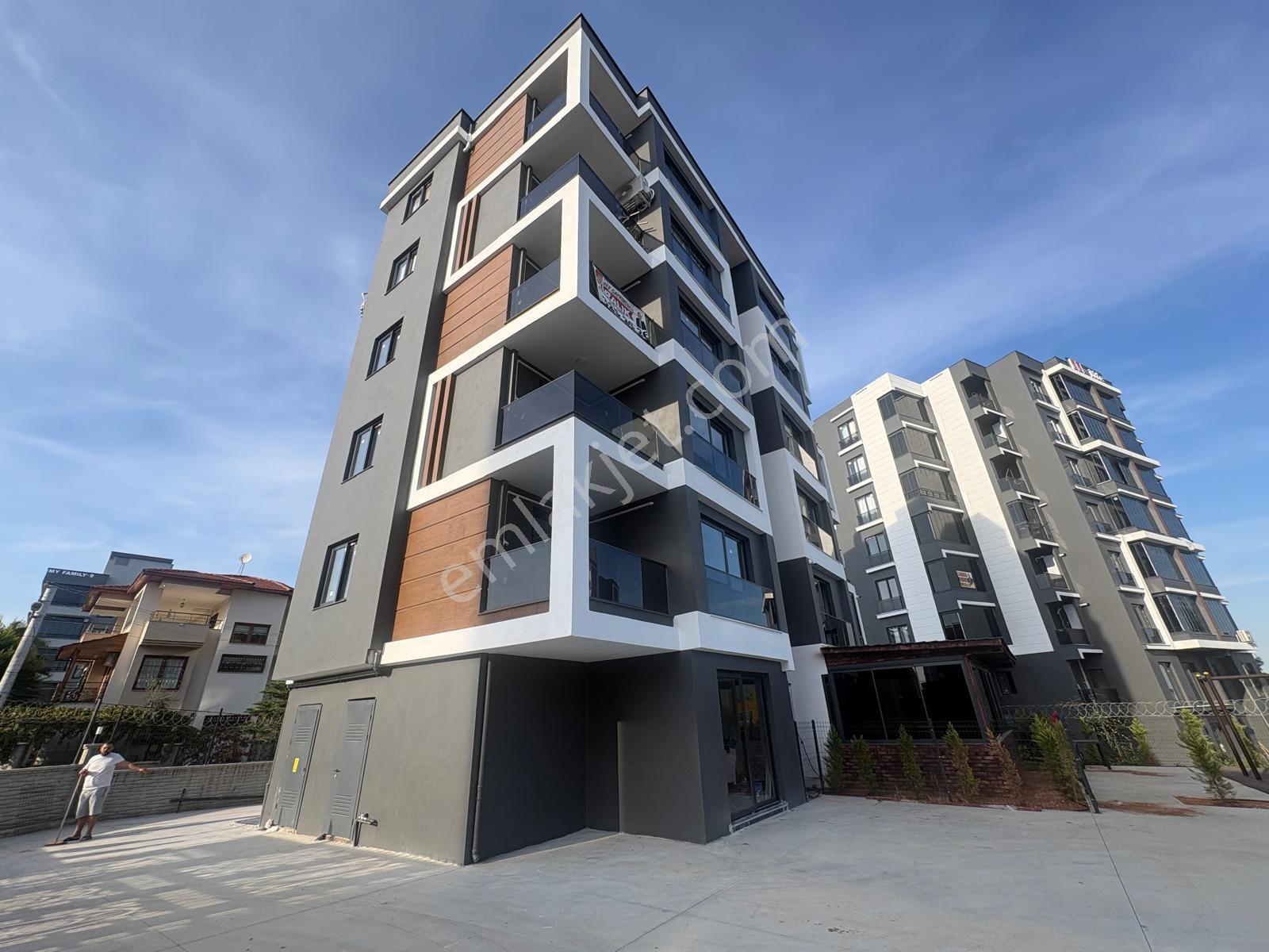 Remax Toros'tan Eski Mezitli'de Satılık Sıfır 2+1 — fotoğraf 26