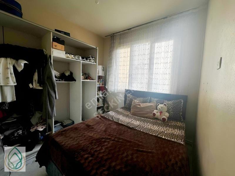 Yeşilovada Satılık 2+1 Geniş Daire — fotoğraf 16
