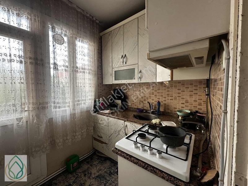 Yeşilovada Satılık 2+1 Geniş Daire — fotoğraf 20